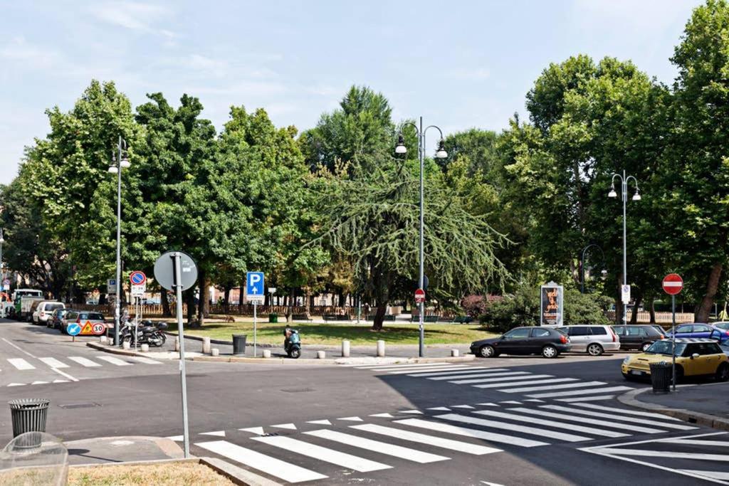 Апартаменты Milan Downtown - The Flat Экстерьер фото